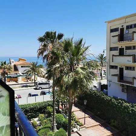 Lido Beachfront Appartement *