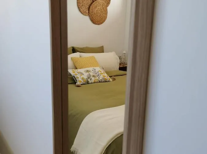 Lido Beachfront * Торремолинос