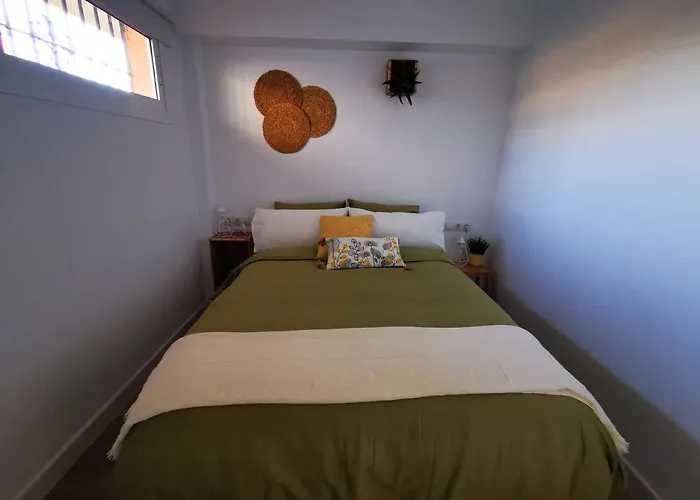 Lido Beachfront * Торремолинос