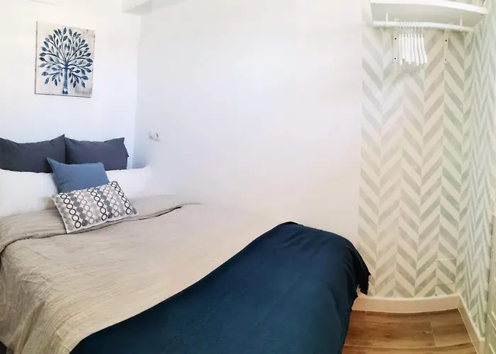 Lido Beachfront Торремолинос