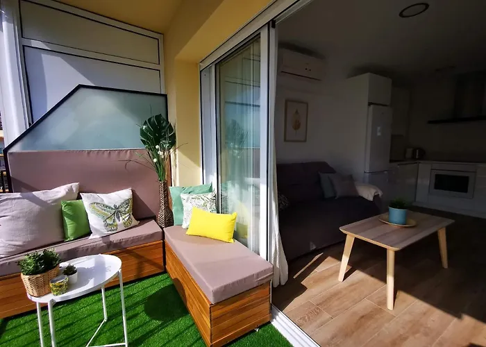 Lido Beachfront Apartment Torremolinos